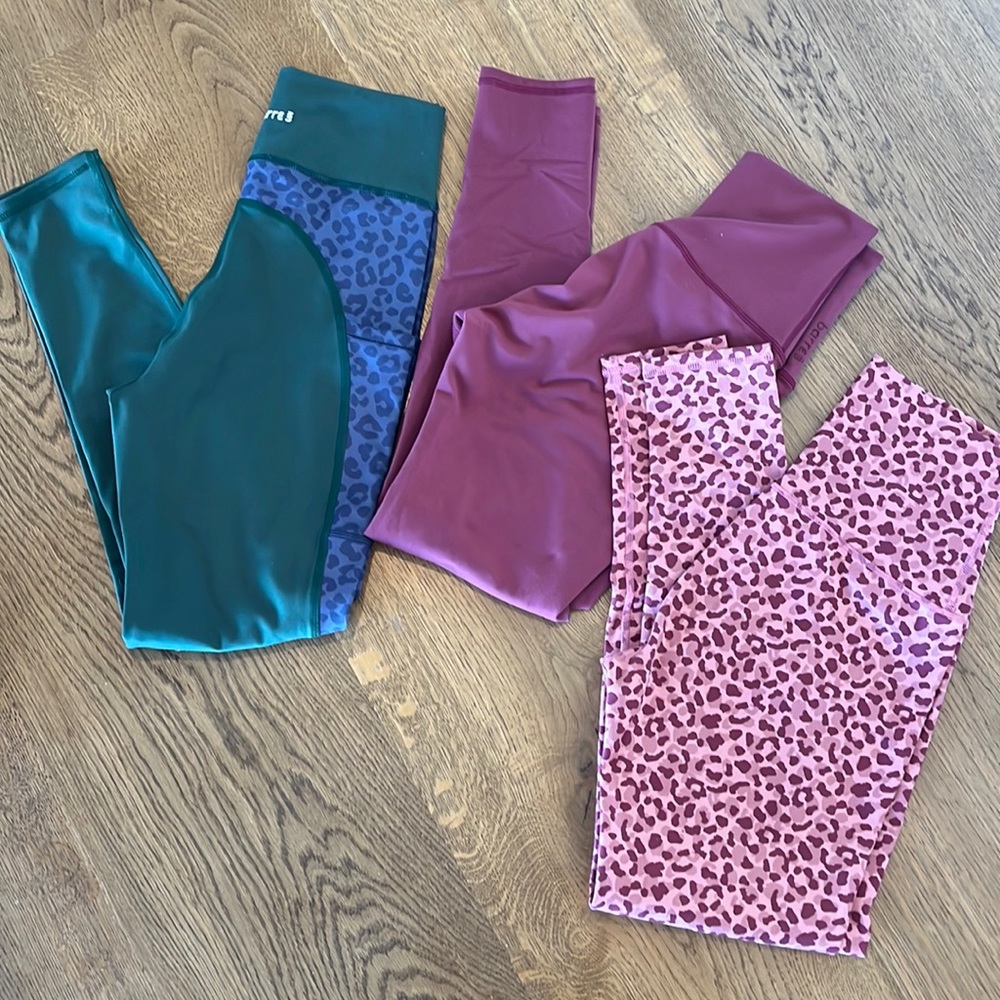 Barre3 medium leggings. Lot of 3. Pockets